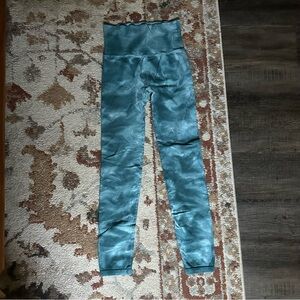 Free people good karma blue legging